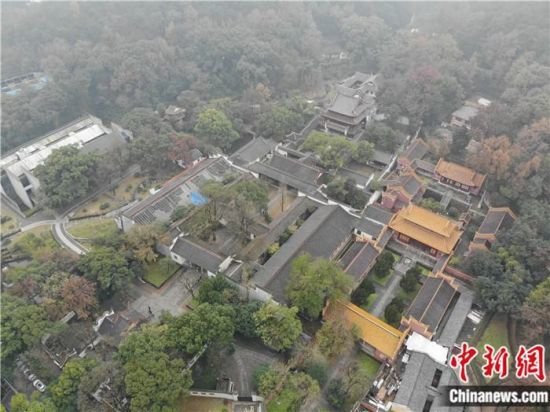 2018年12月20日航拍的岳麓书院。(资料图片)中新社记者 杨华峰 摄