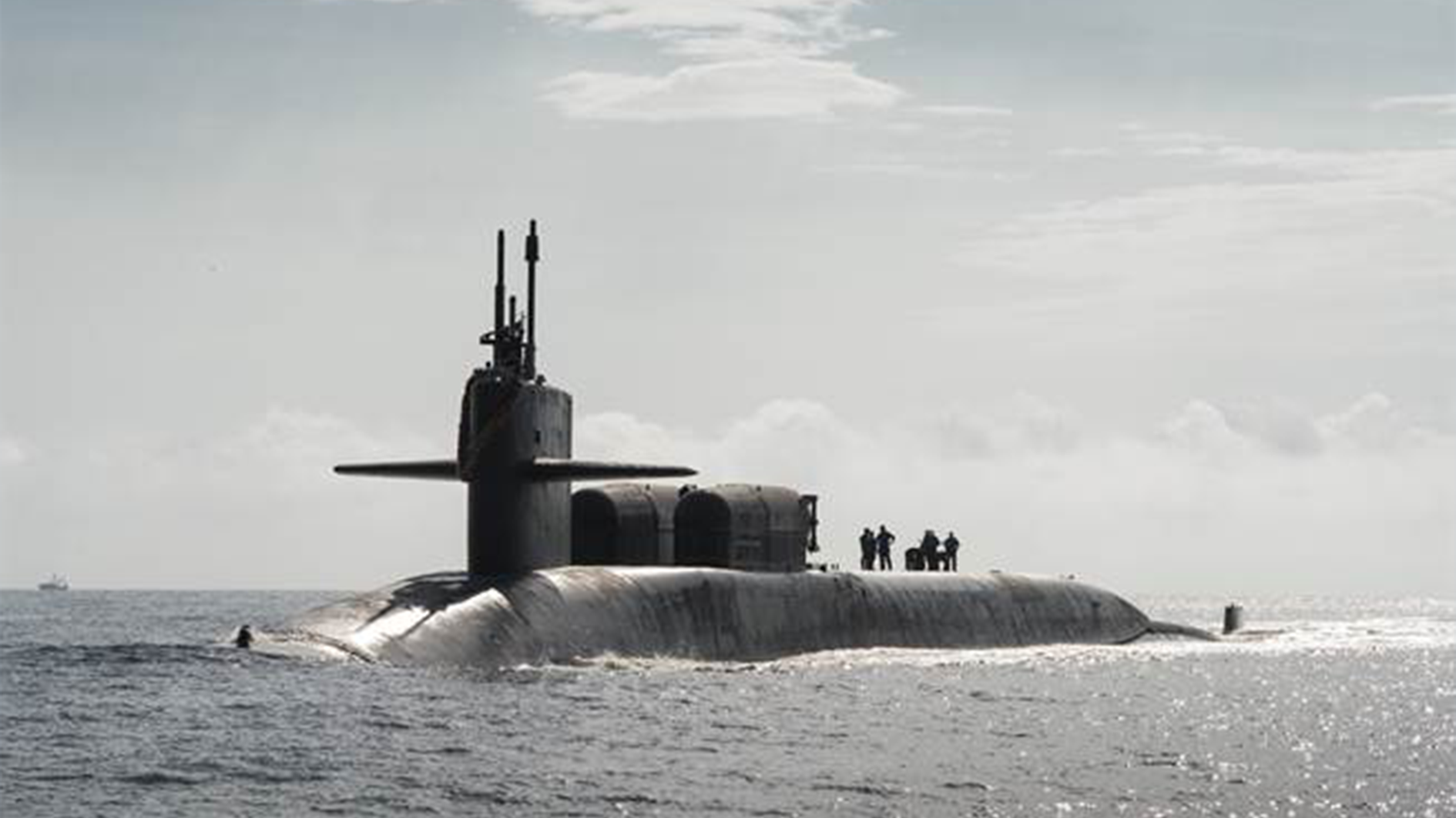 美军佛罗里达号核潜艇部署中东分析意在威慑伊朗