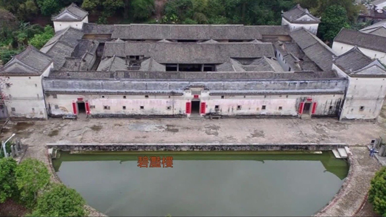 碧滟楼集客家建筑艺术之大成，吟咏着“吉隆坡之父”叶亚来的乡愁四韵