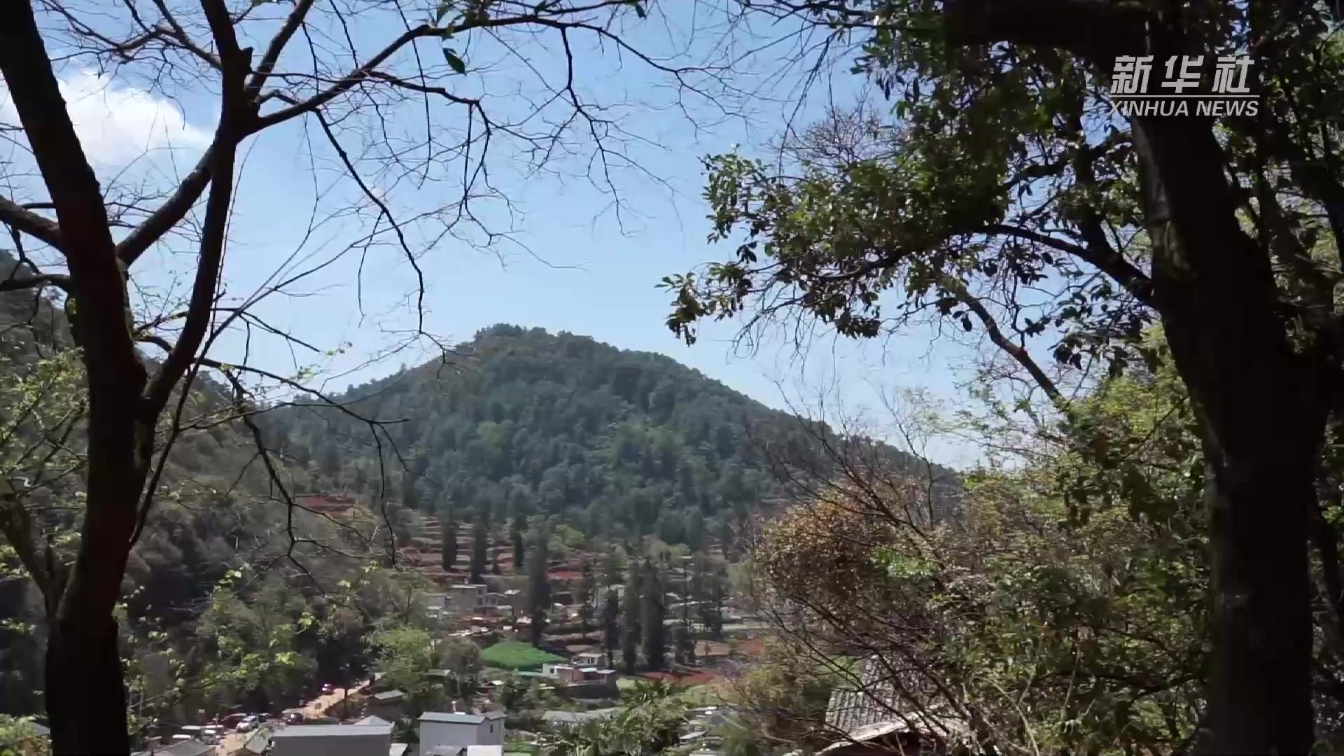 茶马古道上的古村落 走进云南晋宁一字格村