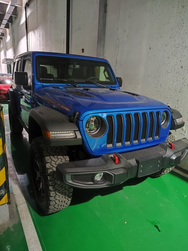 西安吉普牧马人电动敞篷版40万