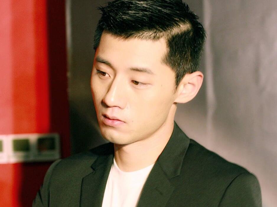 张继科,这不是他第一次了_凤凰网