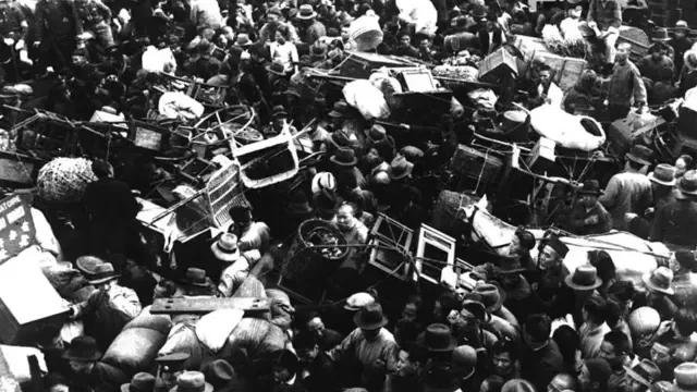 1938年顺德被日军攻占后爆发饥荒，陈氏家族被迫进行规模最大的一次移民