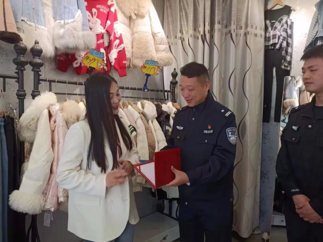 “多管闲事”的江西女孩,好样的!凤凰网江西_凤凰网
