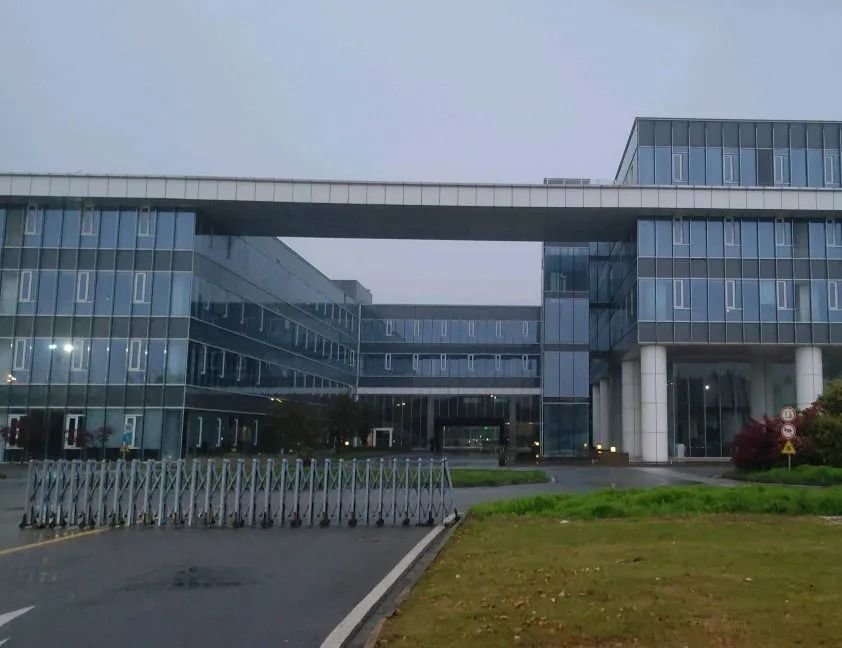 前途汽车苏州工厂，摄于4月6日。受访者提供