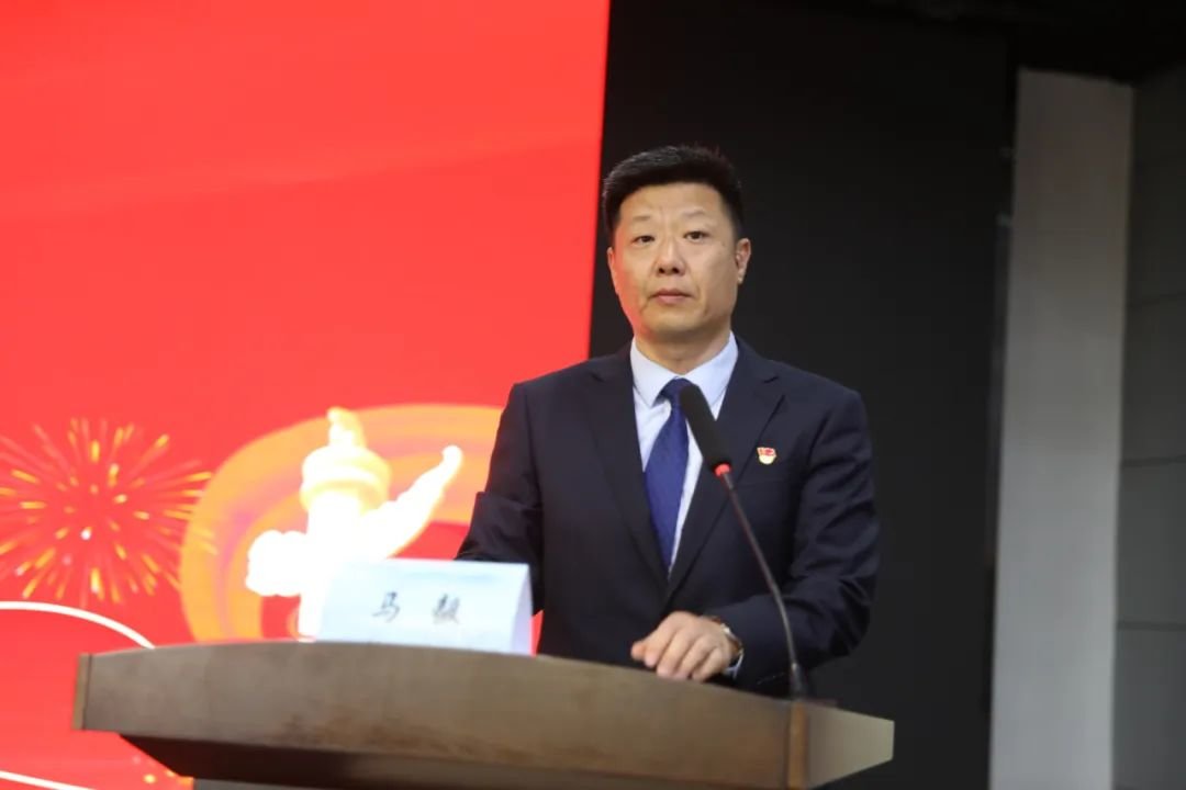 随后,院党委书记马毅作了表态发言,他对评审专家深入细致,严谨务实的