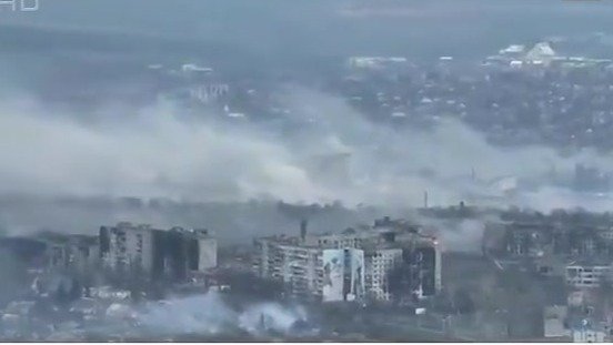 乌克兰陆军司令：俄罗斯向巴赫穆特采取“焦土战术”