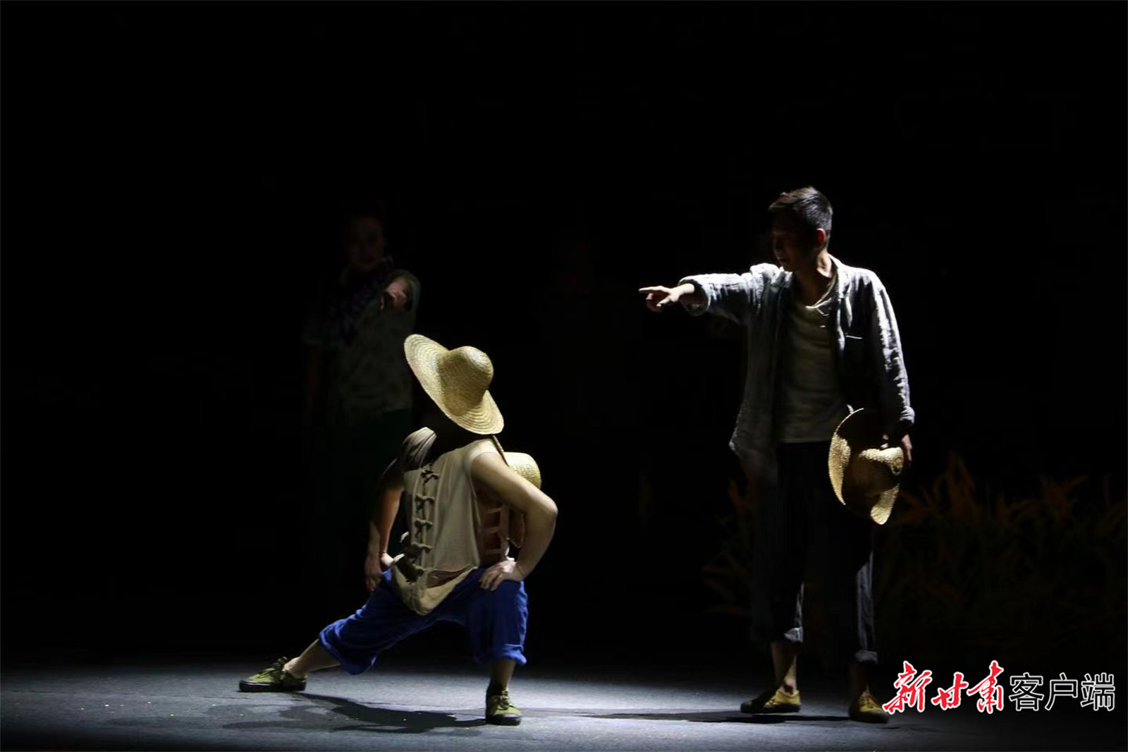开幕式上的精彩表演 定西市融媒体中心供图