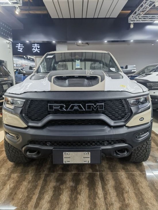 2023款道奇公羊霸王龙6.2t皮卡直降十万_凤凰网汽车_凤凰网