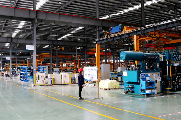 位于南通市苏锡通科技产业园江苏神马电力股份有限公司的变电站复合绝缘子智能化车间