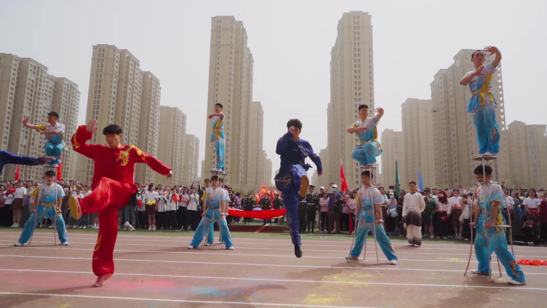 高燃！河南大学武术学院亮相春运会