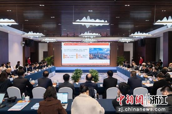 上海市宁波商会招商推介会现场。 刘雨供图