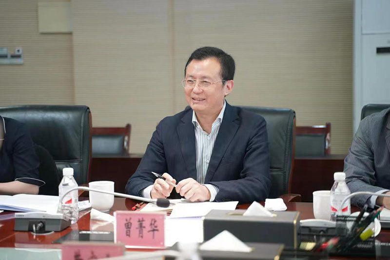 曾菁华调研重庆国际投资咨询集团改革发展工作并召开工作座谈会。市国资委供图