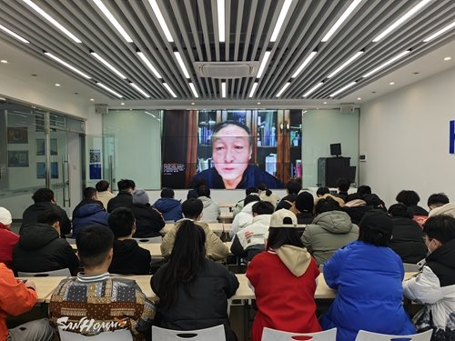 青岛职业技术学院六个持续让理论宣讲“飞入寻常百姓家”