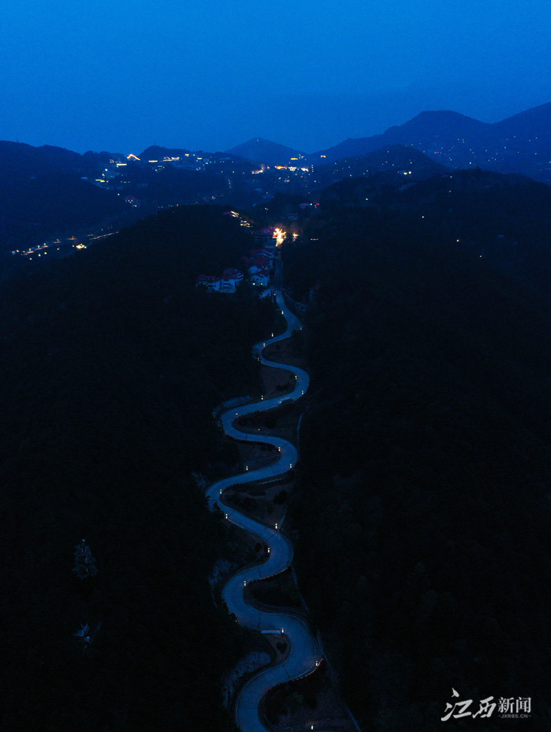 庐山天下悠（图）