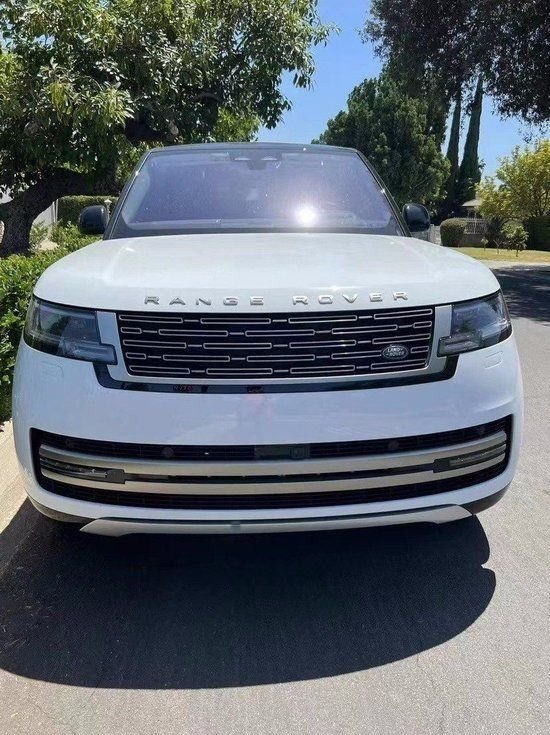 23款路虎行政加长天津现车价格优惠30万