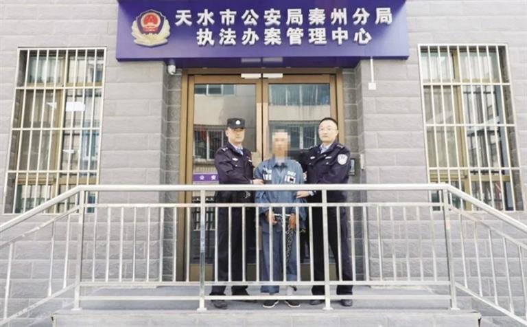 犯罪嫌疑人闫某被抓获