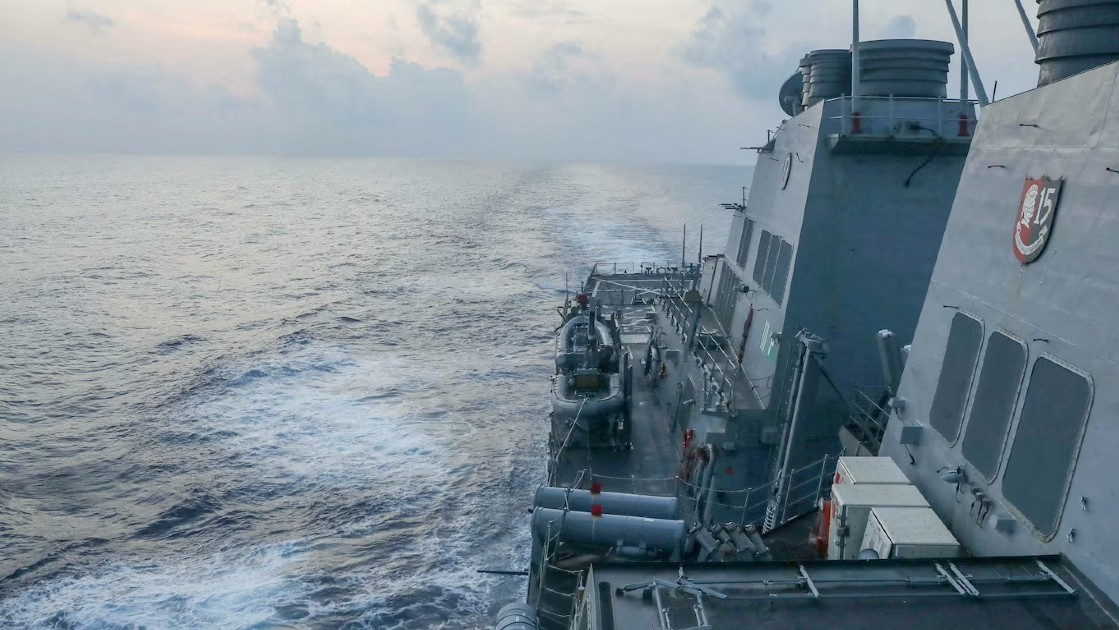 美国海军：“米利厄斯号”驱逐舰通过台湾海峡