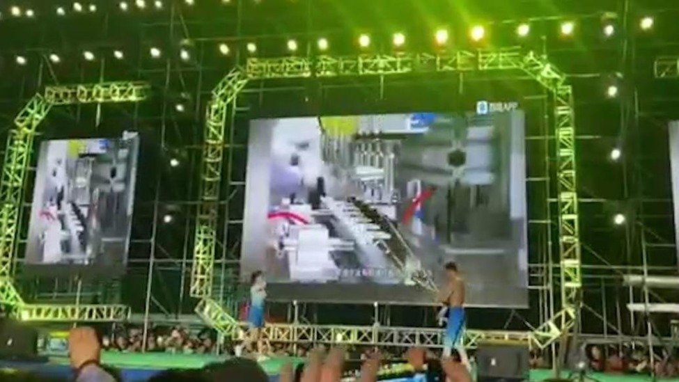 演出公司回应杂技演员坠亡：两口子生气 没扣安全扣