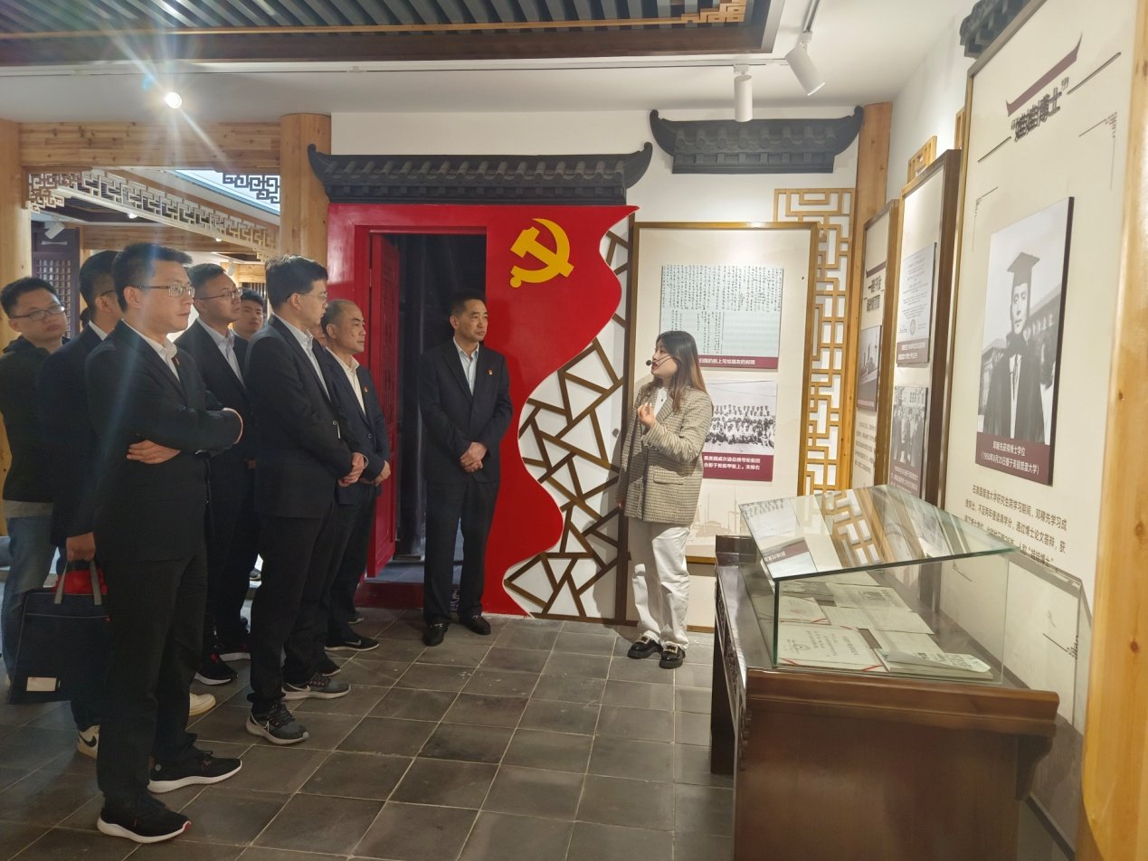 党建共建 学习传承“两弹元勋”科学家精神