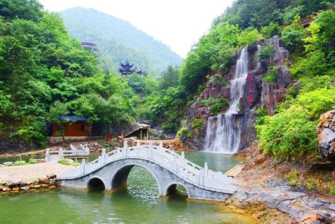 商州秦岭江山景区