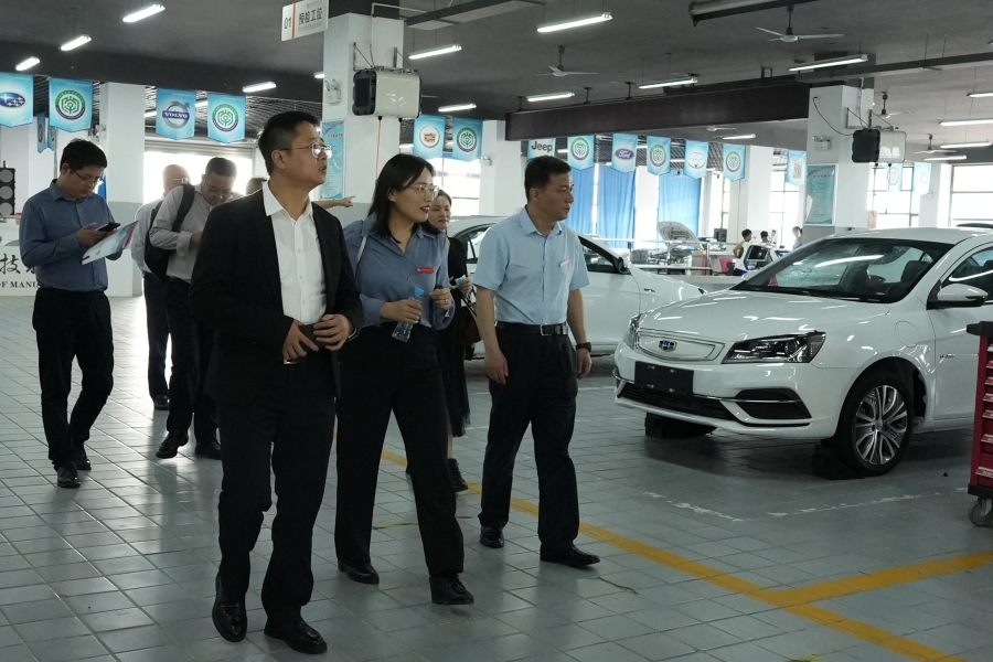 比亚迪产业学院在江西制造职业技术学院签约落地