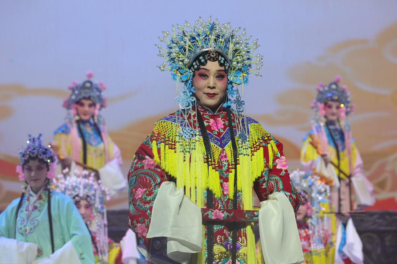 多彩平城北梆情!张彩平从艺50周年演唱会举行