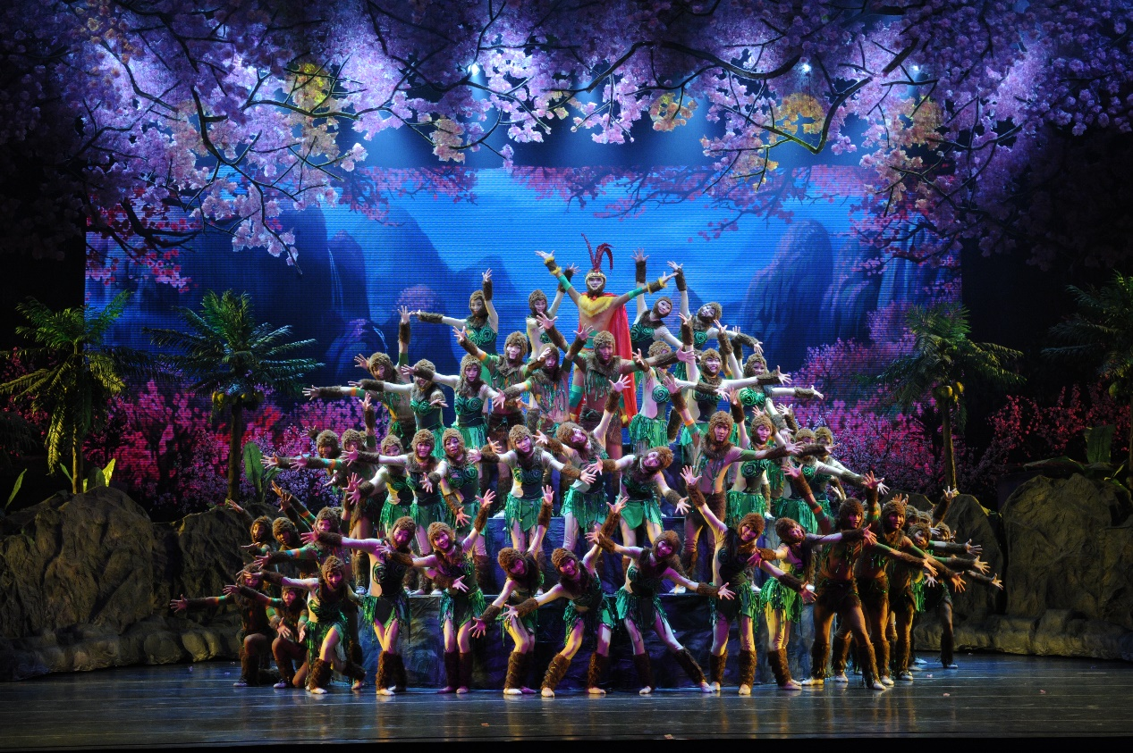 赏烟花，看《猴王》！来青岛方特花式过五一