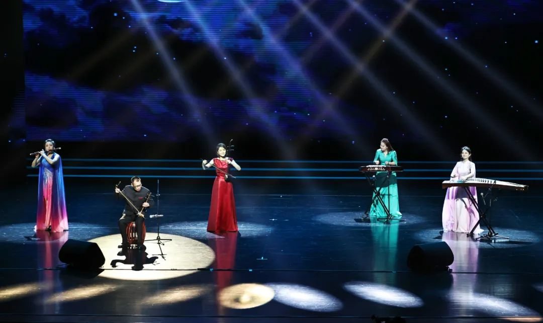 陈思思来了!中华全国总工会文工团在吉安慰问演出