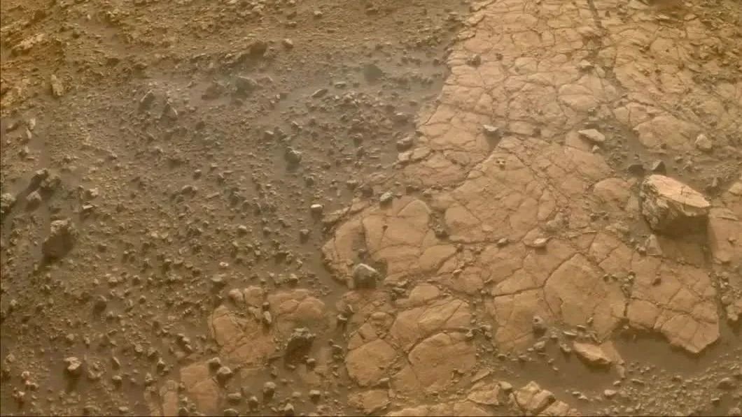 杰泽罗陨石坑，这里是火星，美丽的地方