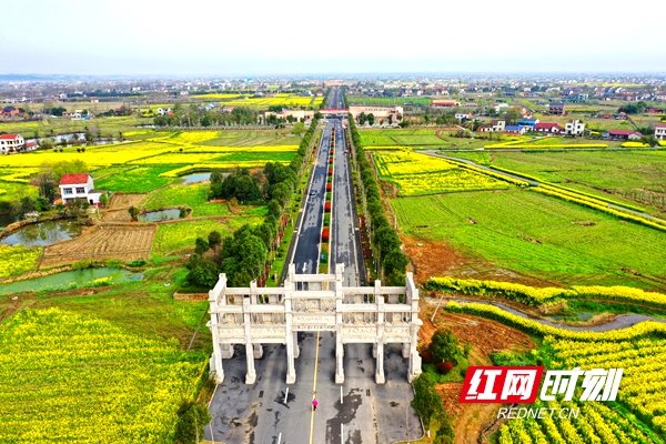 近年来,城头山景区以城头山国家考古遗址公园为核心,以稻作文化为主线