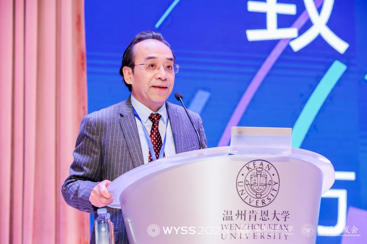 图:中国生物多样性保护与绿色发展基金会同一健康工作委员会秘书长 方俊