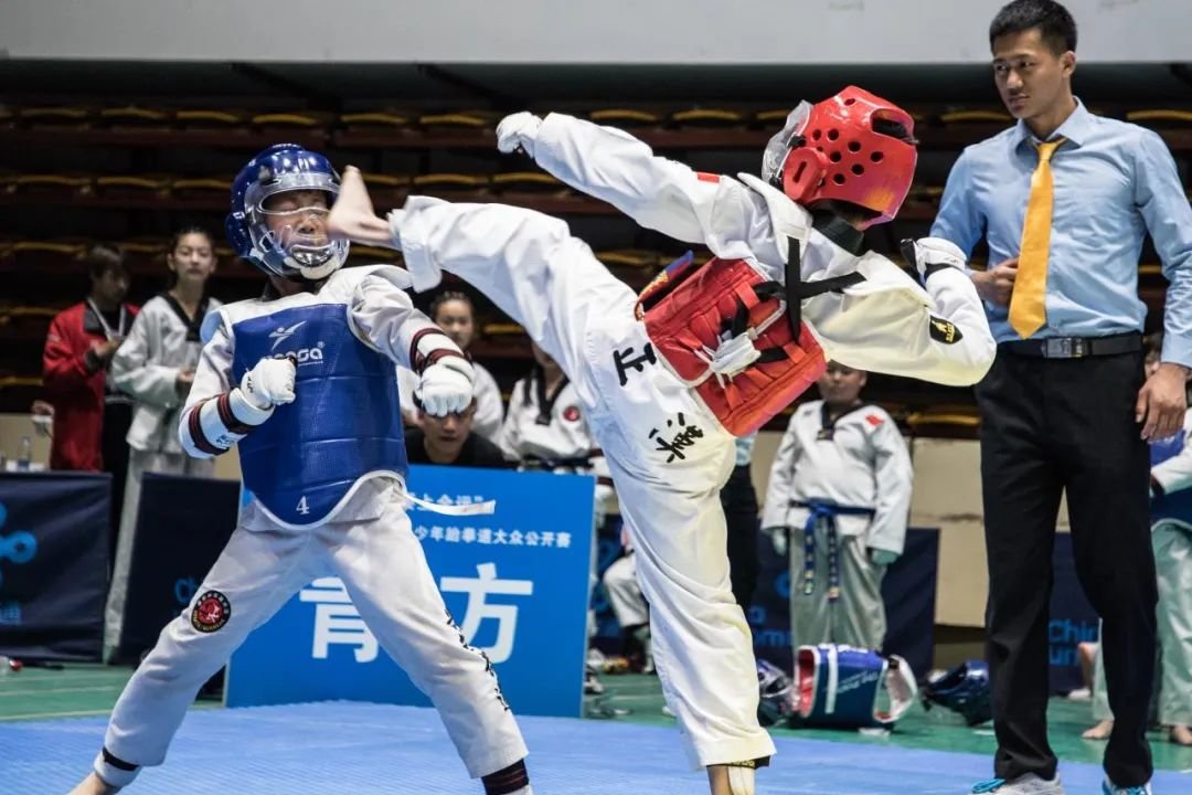 五一探秘秦岭腹地 登塔云山金顶 赏跆拳道巅峰对决