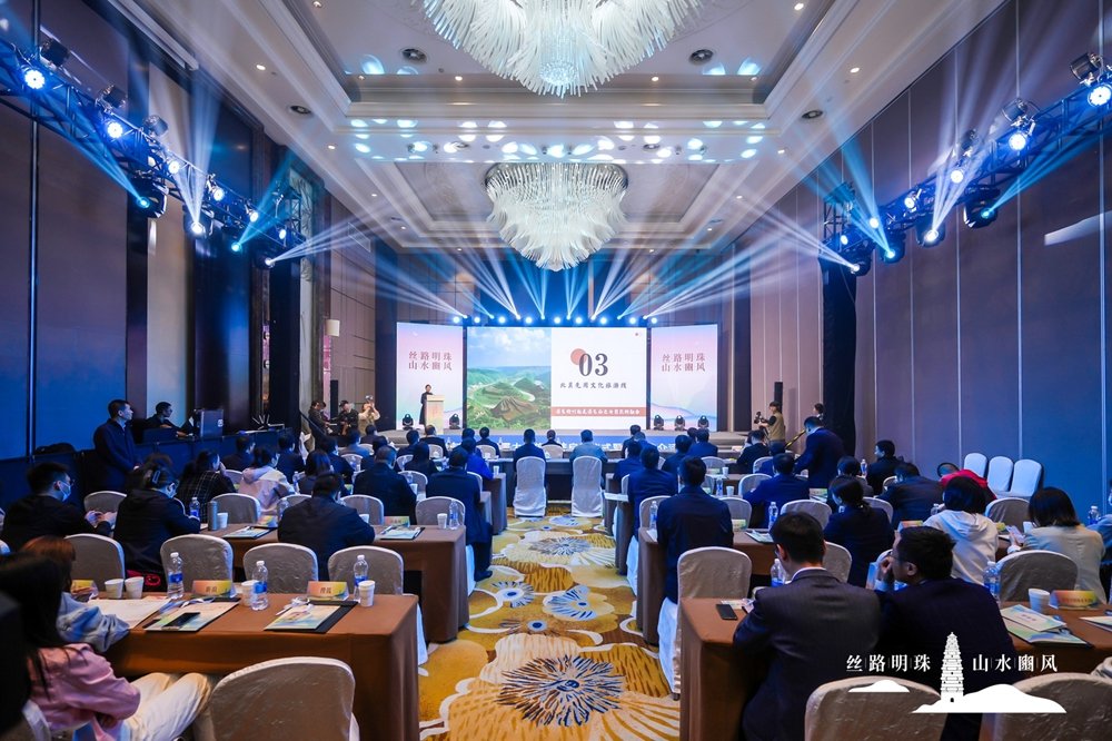 彬州市第十四届大佛旅游节开幕