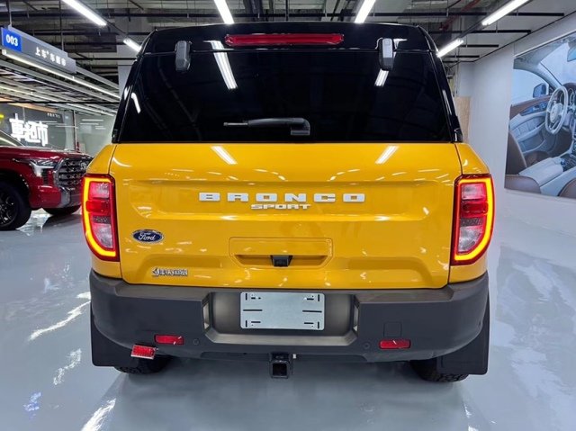 2023款福特烈马2.0t荒地版 23万起售_手机凤凰网