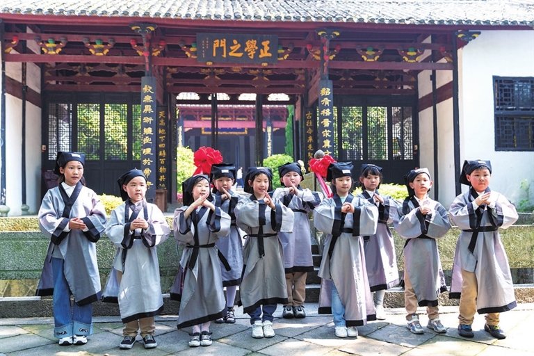 书院“谷雨”研学热