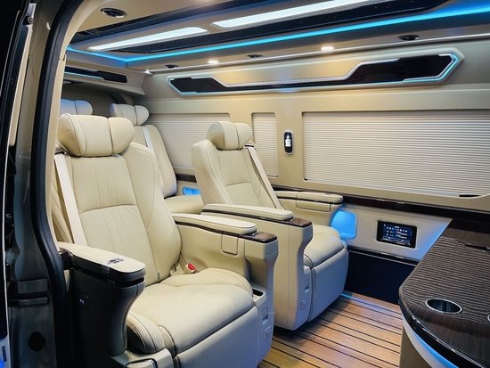 2023款丰田海狮改装房车经济又实惠选择_凤凰网汽车_凤凰网