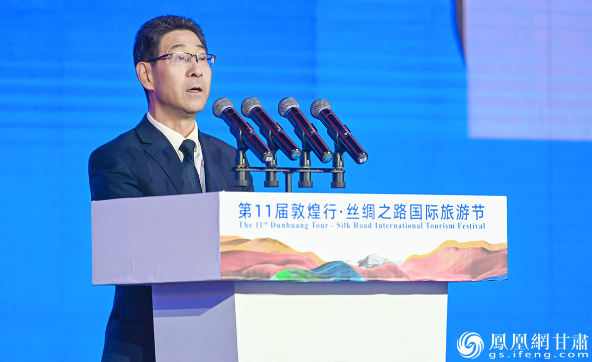 甘肃省文化和旅游厅党组书记、厅长何效祖寄语中外青年，以研学之行为起点走向更加广阔的世界。杨艺锴 摄