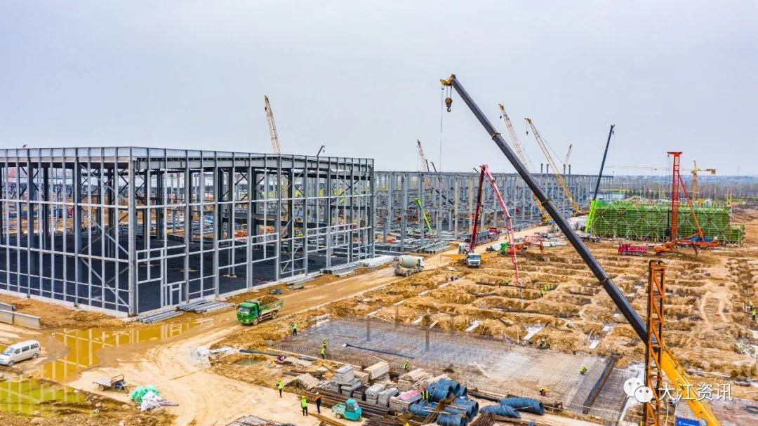△经开区江北智能网联汽车及零部件产业园如火如荼建设中