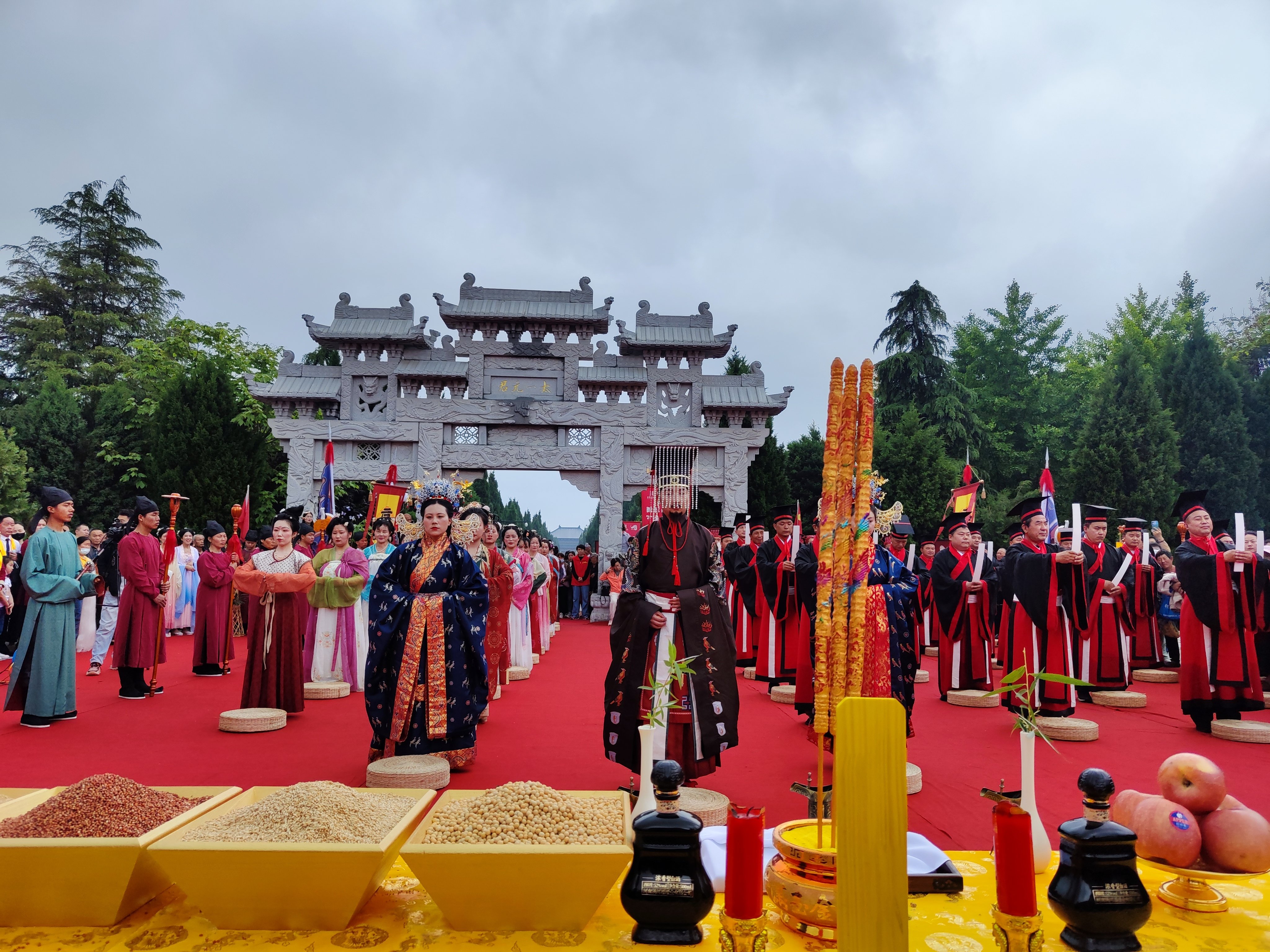 河南鹿邑：老子故里举行益寿母亲节祈福大典