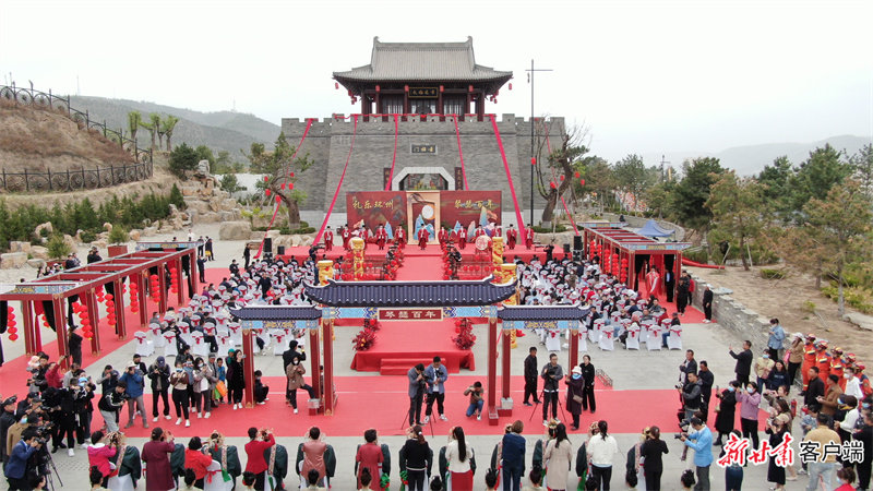 穿越千年共赴白首之约 这场爱情“集结号”撒一路糖