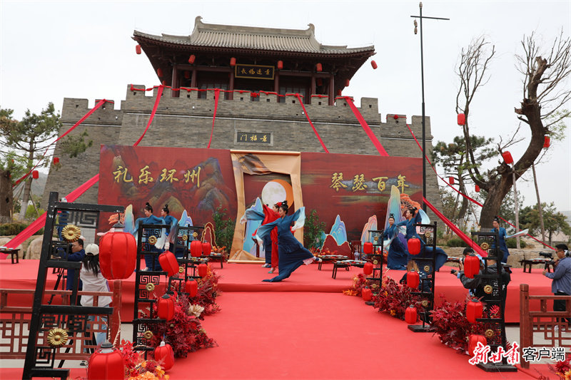 穿越千年共赴白首之约 这场爱情“集结号”撒一路糖