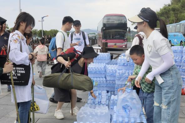 破纪录、创新高 萍乡武功山景区“五一”圆满收官