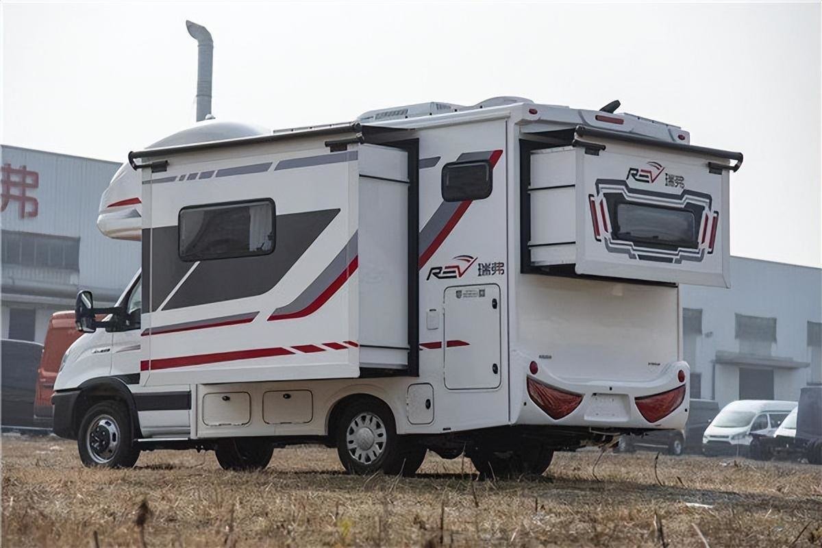 瑞弗v820巅峰版房车超高品质双拓展房车_凤凰网汽车_凤凰网