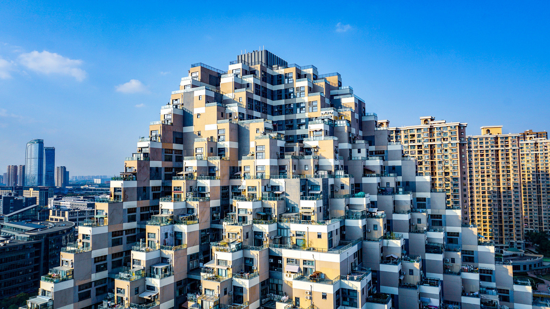 昆山：全力拉满“进度条”，项目建设“加速跑”！