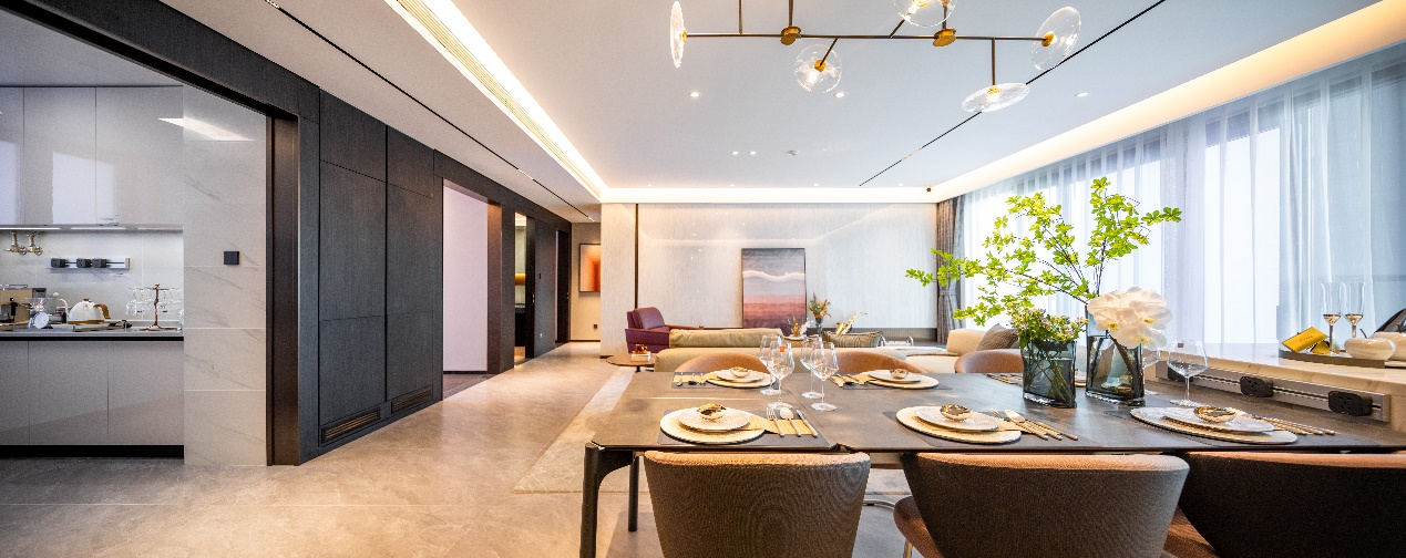 选海信，你放心。海信&middot;君玺，营销中心倾城盛放。