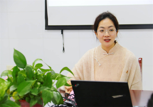 合肥市五十中东校望江路校区举办第六届杏汇青年论坛