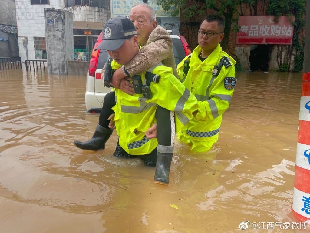 江西抚州多个乡镇遭特大暴雨，市应急局：被困人员均已转移