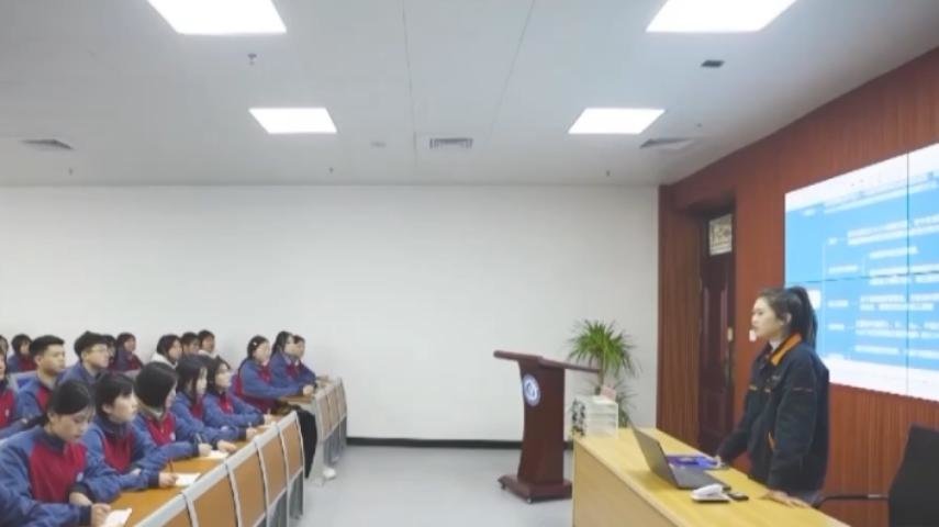 世界技能大赛特别赛金牌选手姜雨荷：用奋斗照亮多彩青春