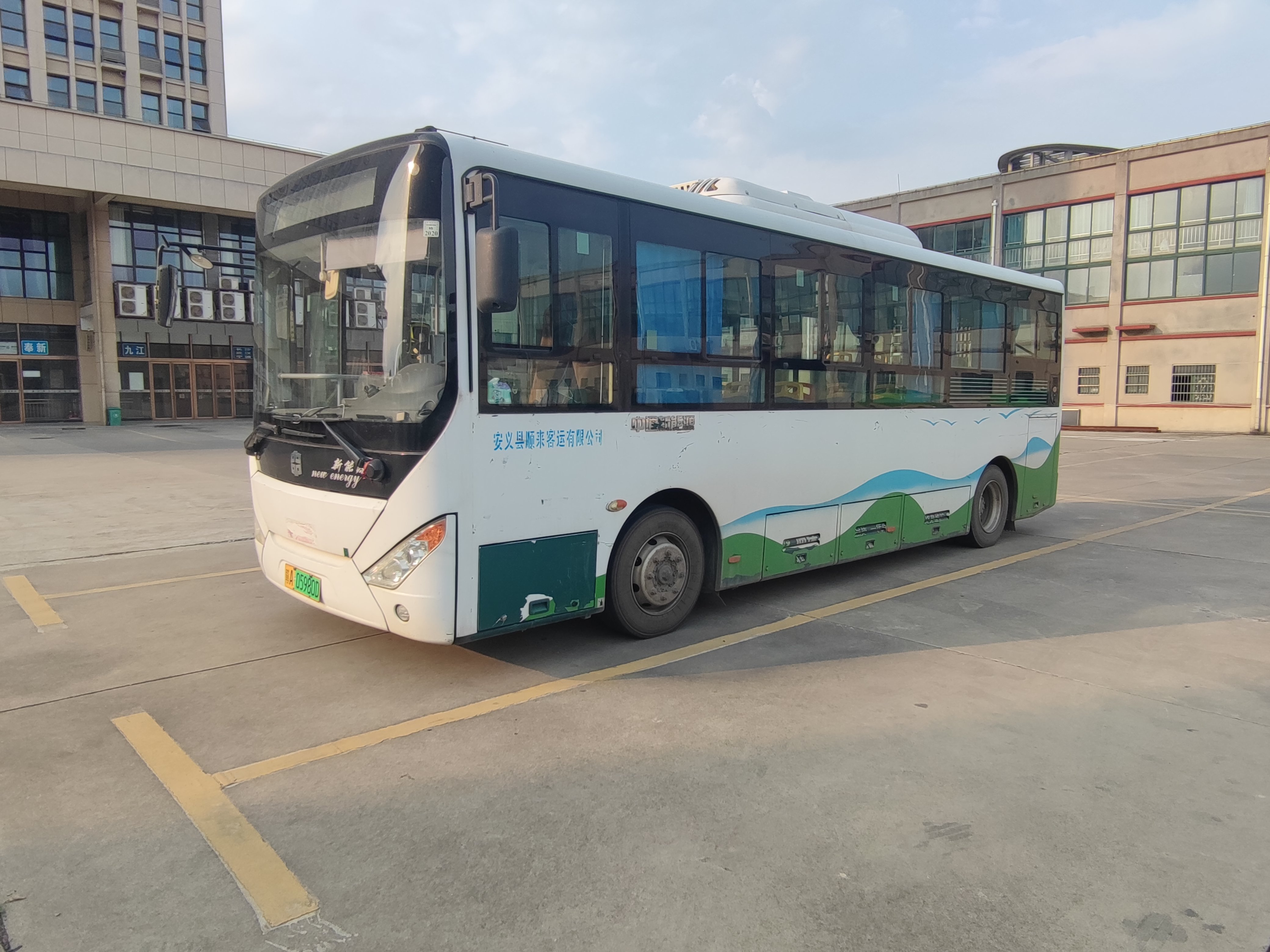 图:安义县顺来客运有限公司购买的中通客车